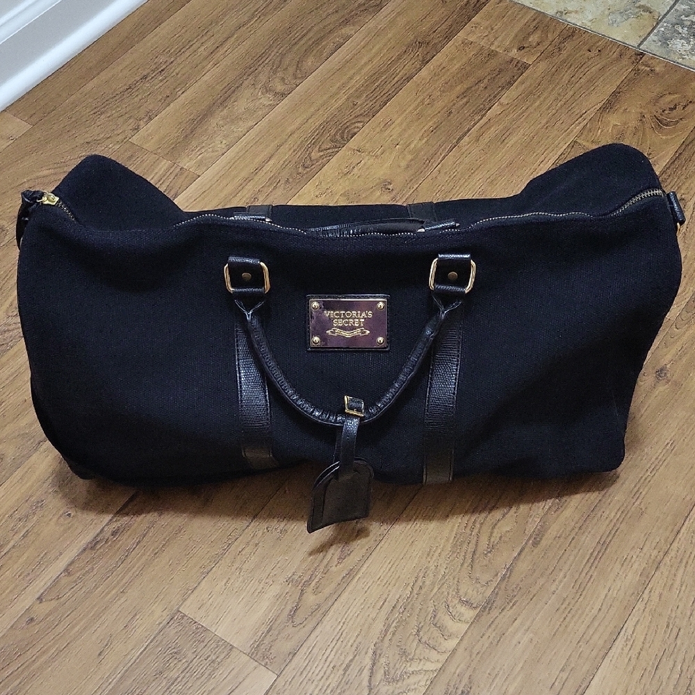 Victoria's Secret travel bag